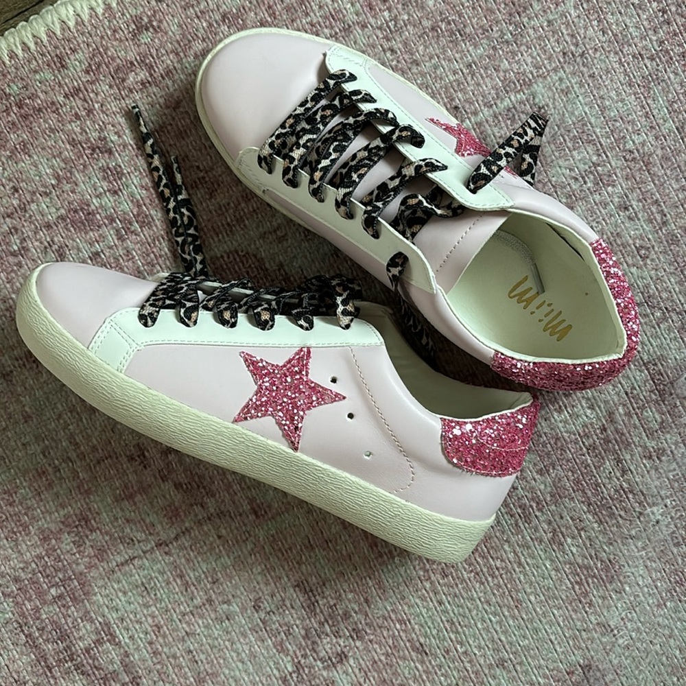 Pink bling  sneaker
